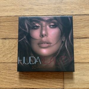 HUDA Beauty 3D Highlighter Palette